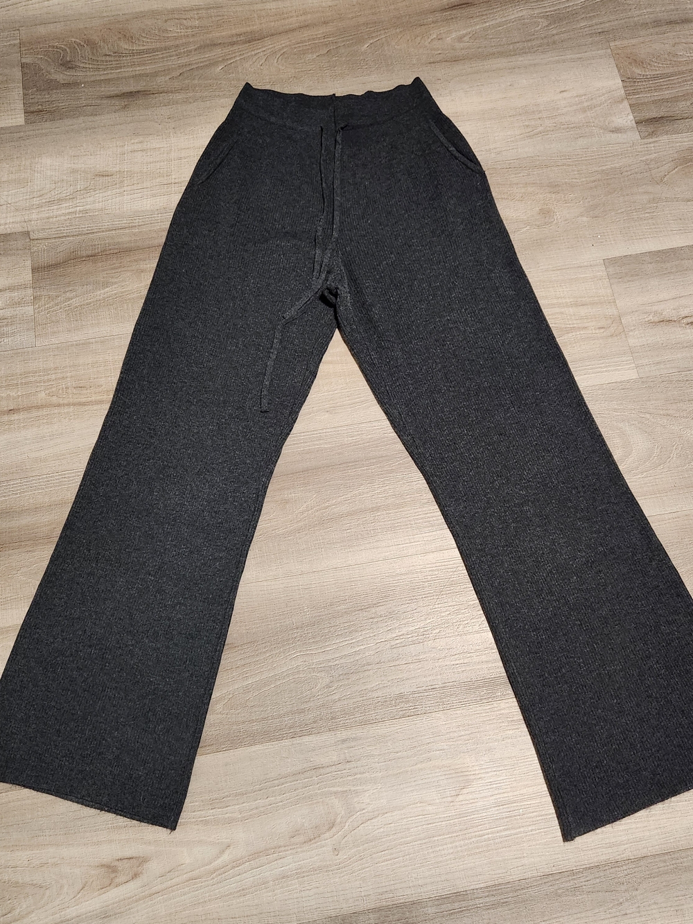 Men's Black Knit Drawstring Wide-Leg Pants
